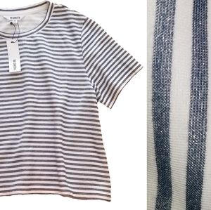 BB Dakota shiny striped blue and white tshirt